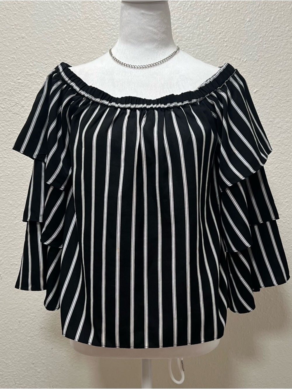 Dance & Marvel off-the-shoulder Striped Black & White Bell Sleeve Blouse L